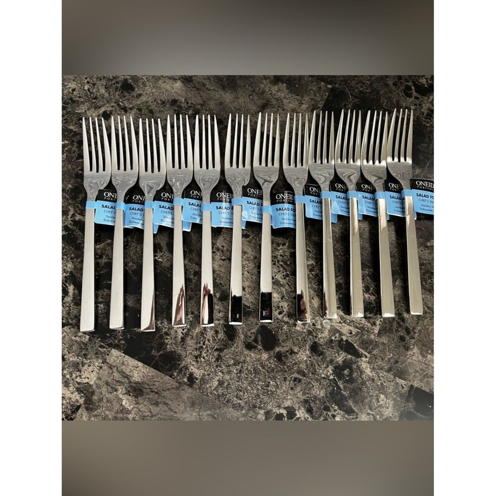 Oneida Chef Table Salad Fork Stainless Steel Engraved Signature Premium 12 Piece